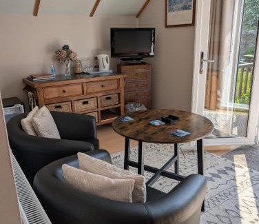 Dartmouth Casa | The Garden Room at Dartmouth