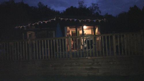 Builth Wells Chalet De Esquí | The Garden Shed 1