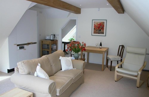 Selborne Casa | The Garden Studio, ALTON
