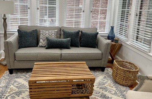 Northside District Condominio | The Garden Suite at Hampton Court