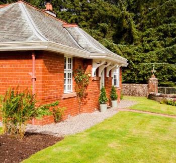 Dunblane Casa | The Gardener's Cottage