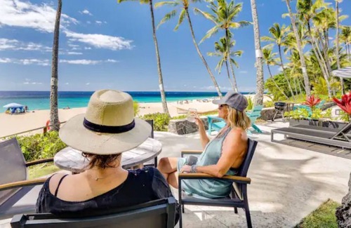 Pupukea Casa | The Gardenia at Ke Iki Beach Bungalows. Iconic Oceanfront stay.