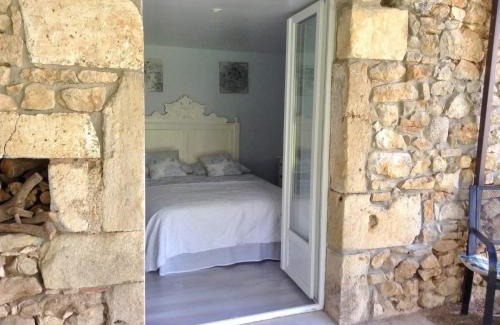 Feuillade Casa | The Gatehouse at the old forge