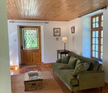 Scotshouse Casa | The Gatelodge, Hilton Park