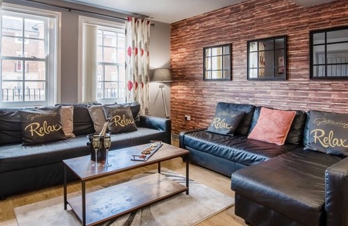 Chester Apartamento | The Gathering Chester 1 Sleeps 14 Very Close to City Centre