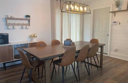 Wellington Casa | The Gathering Place PEC