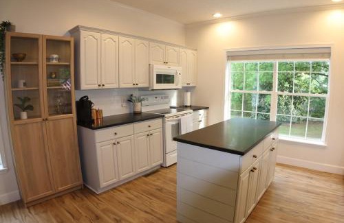 Mount Airy Casa | The Gentry Hideaway, A Private Mayberry Retreat