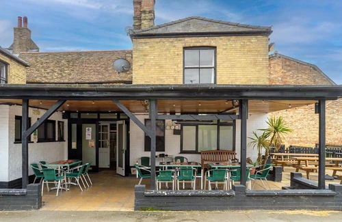 Chatteris Hotel | The George Hotel
