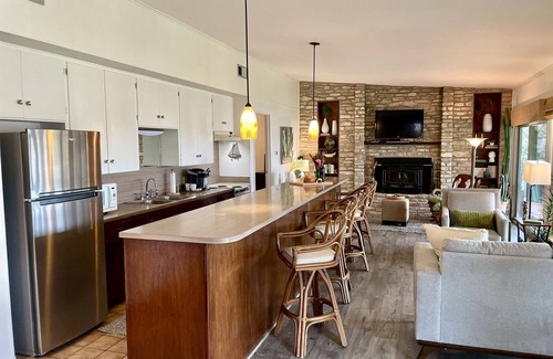 Travis Landing Casa | The Getaway a peaceful retreat with expansive views of Lake Travis