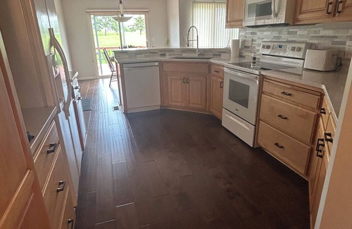 Otoe County Casa | The Getaway on the Green – Spacious Retreat with Golf Course Views