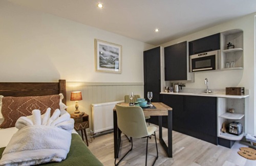 Windermere Cabina | The Ghyll Head Lake District Woodland Cabin