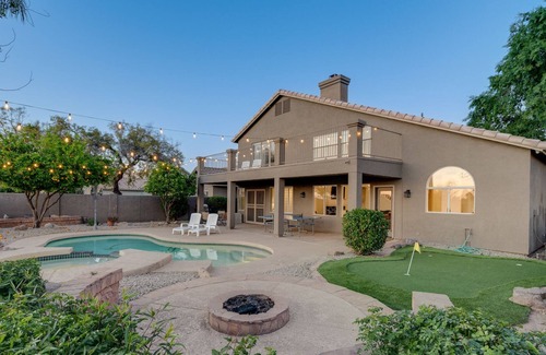 Superstition Springs Casa | The Gilbert Oasis