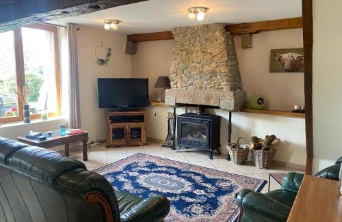 Beauficel Casa | The Gingerbread House Cottage