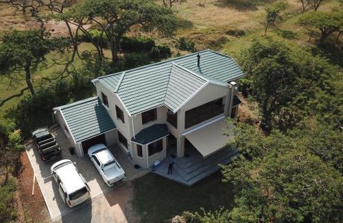Okhahlamba Casa | The Giraffe House