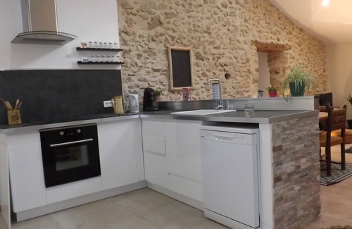 Saint-Guilhem-le-Desert Casa | EL ALBERGUE DE PAPE MARIUS.