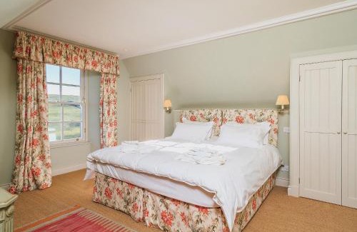 Newbridge Casa | The Glen Farmhouse