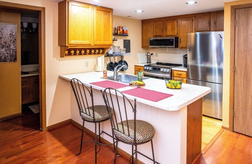 The Galena Territory Casa | The Glen, Perfect! Resort Core, Steps to Golf, Dog Friendly!