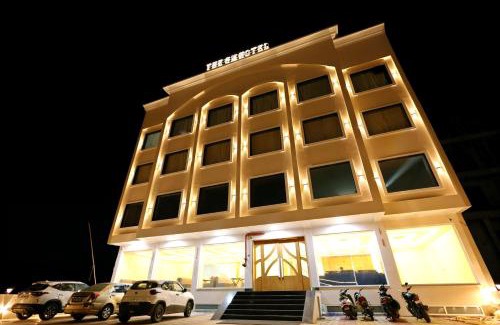 Shri Madhopur Hotel | The GM Luxe Hotel Near Shree Khatu Shyam Ji Mandir