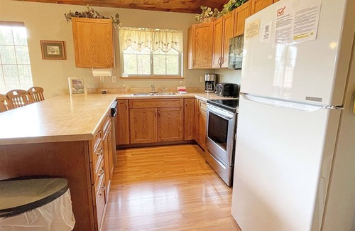 Hill City Casa | The Gold Mill Lovely Twin Home with Downtown View