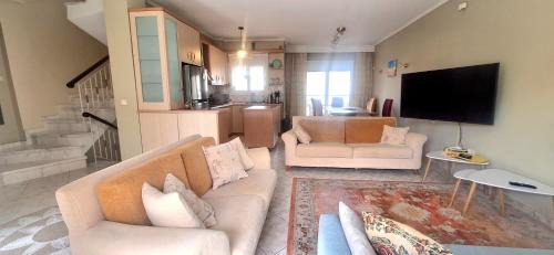 Peraia Apartamento | The Golden Guest House