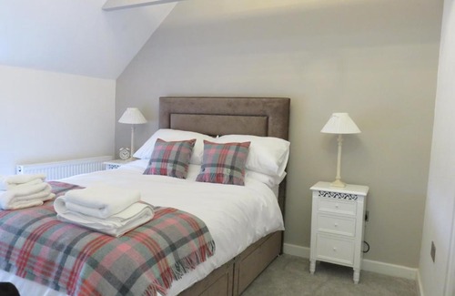 Bridgend Hotel | The Golden Mile Country Inn