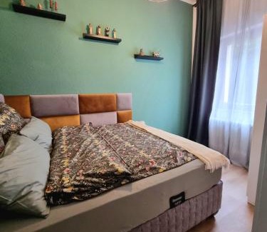 Ehnernviertel Apartamento | The Golden Pelican