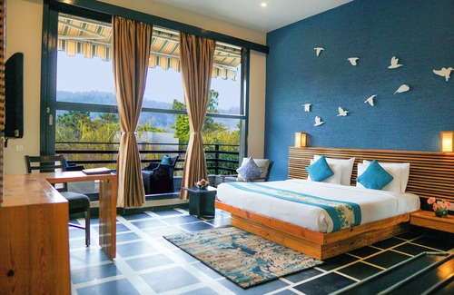Ramnagar Hotel | The Golden Tusk By Ivory Destinations