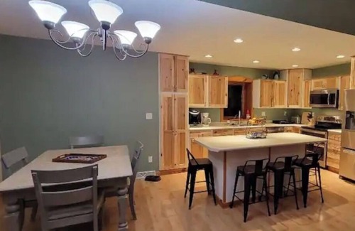 Goodman Casa | The Good Place: Lakehouse Near Dunbar ATV Trails/On Blue Ox Trails