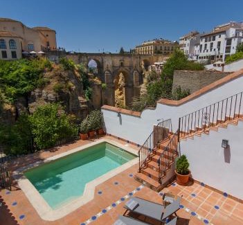 Ronda Villa | The Gorge House