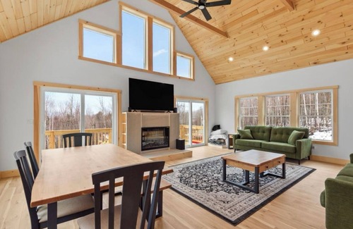Berlin Chalet De Esquí | The Gorham Hill House