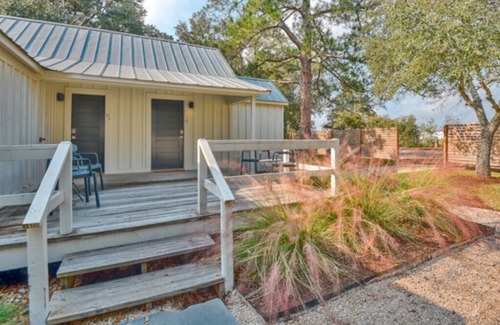 Warrenton Apartamento | The Graceful Room Five