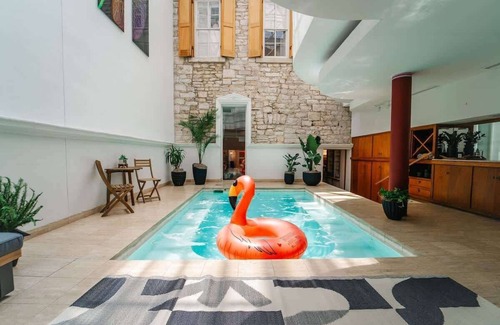 Downtown Austin Casa | The Graeber | Historic Mansion + Indoor Pool