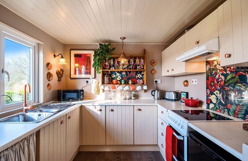 Maidstone Casa | The Granary at Newage Farm