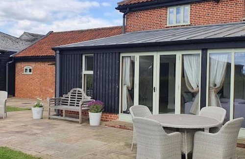 Diss Casa | The Granary at Red House Farm