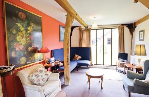 Woodbridge Casa | The Granary - E3669