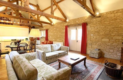 Bourton Cabaña | The Granary