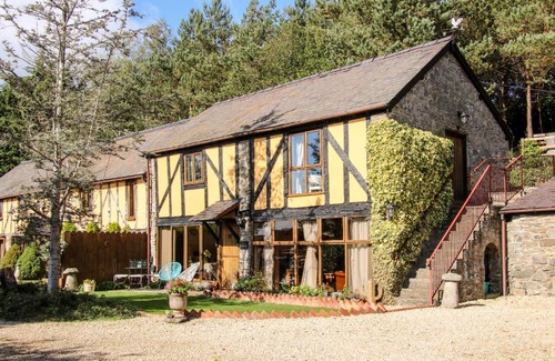Hyssington Casa | The Granary, Montgomery