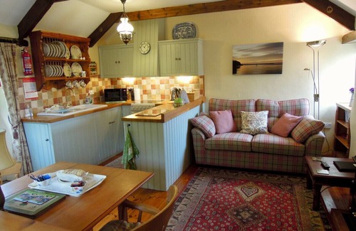 High Street Cabaña | The Granary - Nanjeath Cottages
