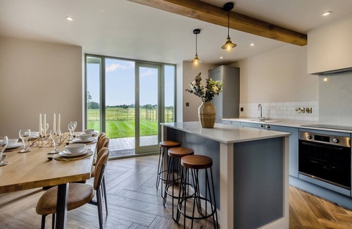 Shrewsbury Cabaña | The Granary - UK44074