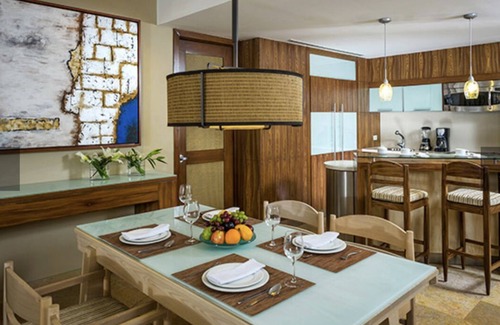 Villa Juarez Casa | THE GRAND BLISS TWO BEDROOM SUITE