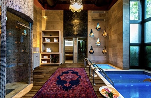 Villa Juarez Casa | THE GRAND BLISS TWO BEDROOM SUITE