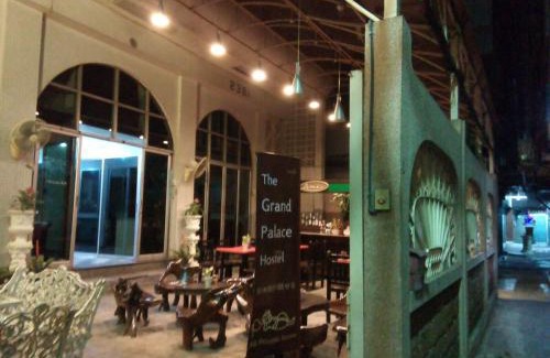 Wang Burapha Phirom Casa | The Grand Palace Hotel