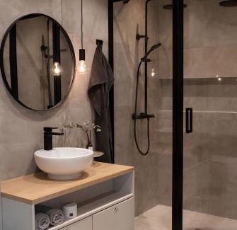 Restalrig Apartamento | The Grand Residence, Free Parking, Stadium, Sleeps 8