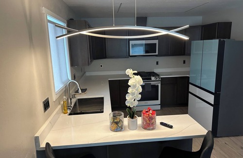 Northeast Anchorage Apartamento | The Grand Suites inn