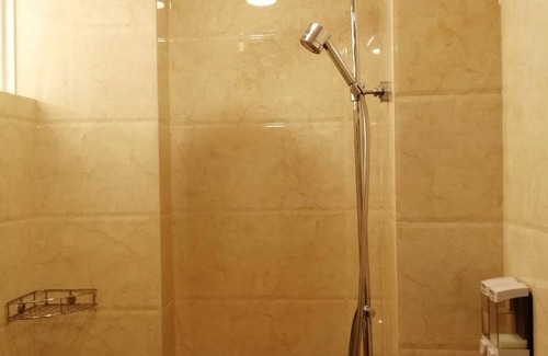 Male Hotel | The Grand View