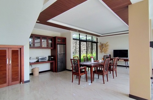 Tukad Mungga Casa | The Grand Villandra Resort