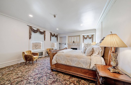 Greensburg Complejo | THE GRANDEUR ESTATE