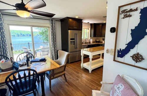 Fort Ann Casa | The Grandview- Family and Pet Friendly