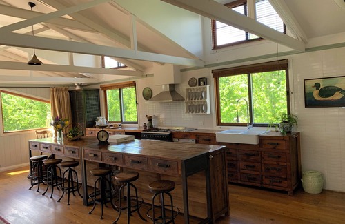High Range Cabina | The Grange Berrima - The Ultimate Rural Retreat. Sleeps up to 13.