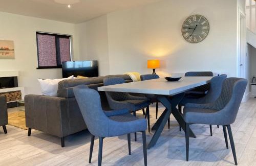 County Cork Apartamento | The Grasslands Holiday Home,